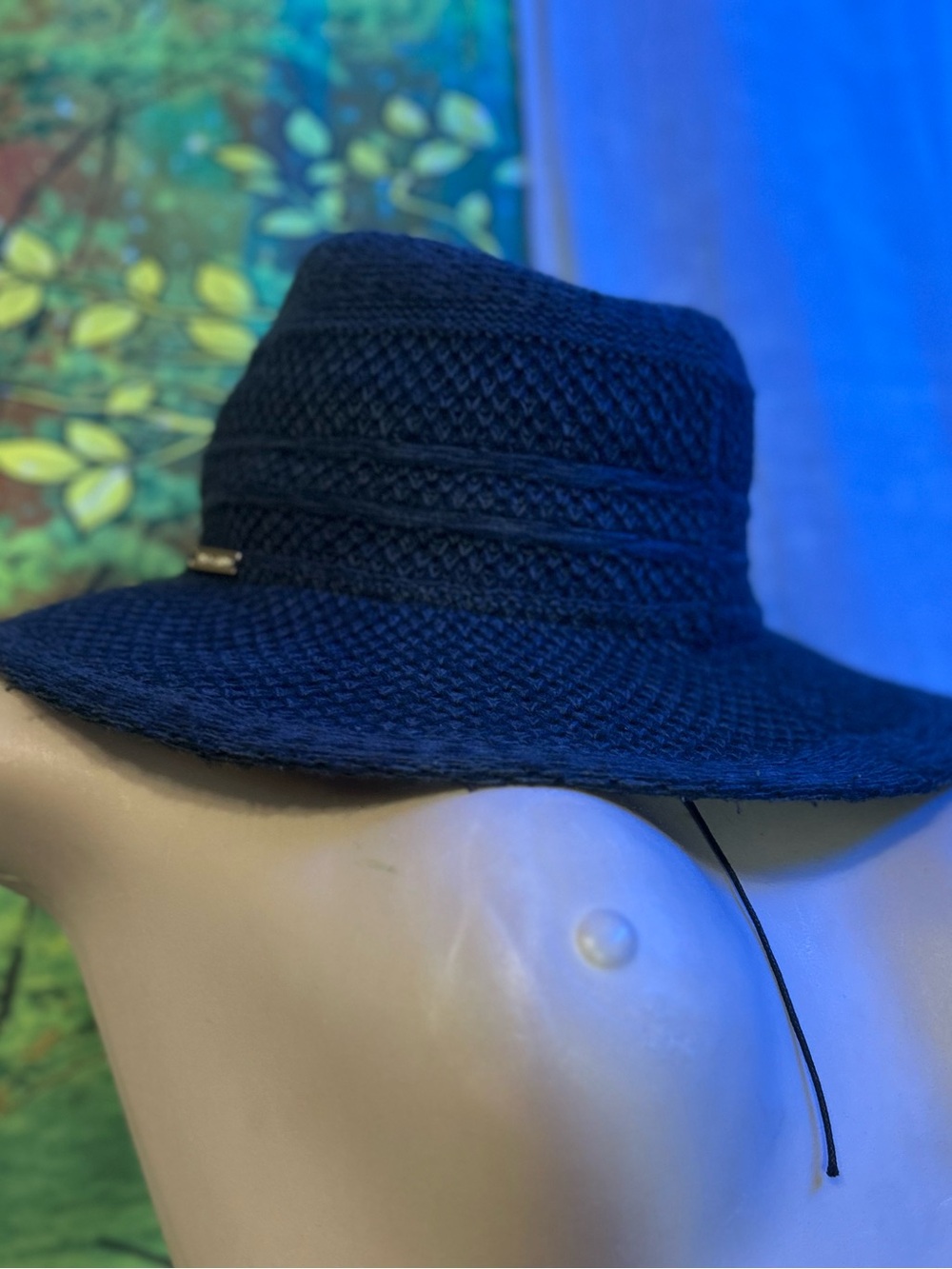 Vince Camuto Black Woven Sun Hat with Gold Logo Accent & adjustable band - Picture 2 of 7